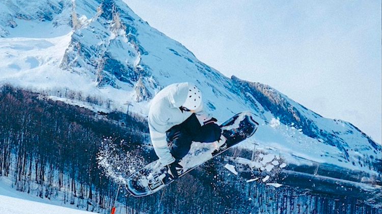 RIDERS – Les meilleurs du snowboard déferlent sur Gourette